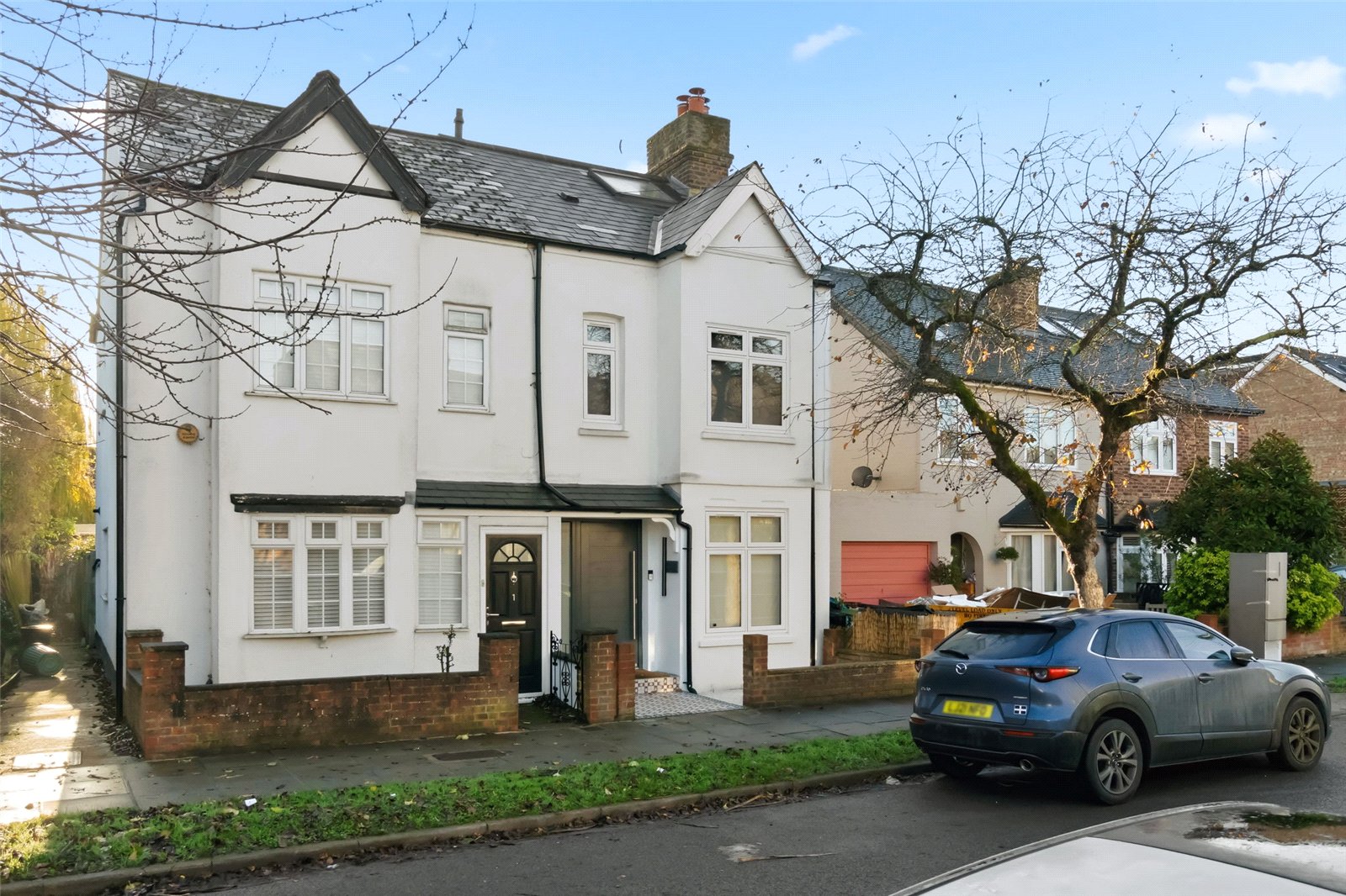 South Road, Hampton, TW12 3NY