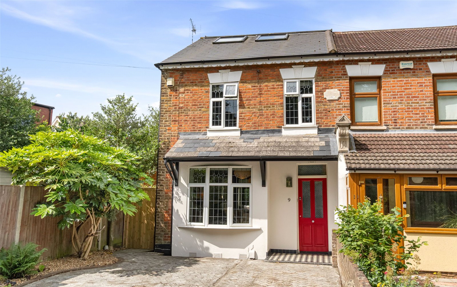 Oak Avenue, Hampton, TW12 3NR