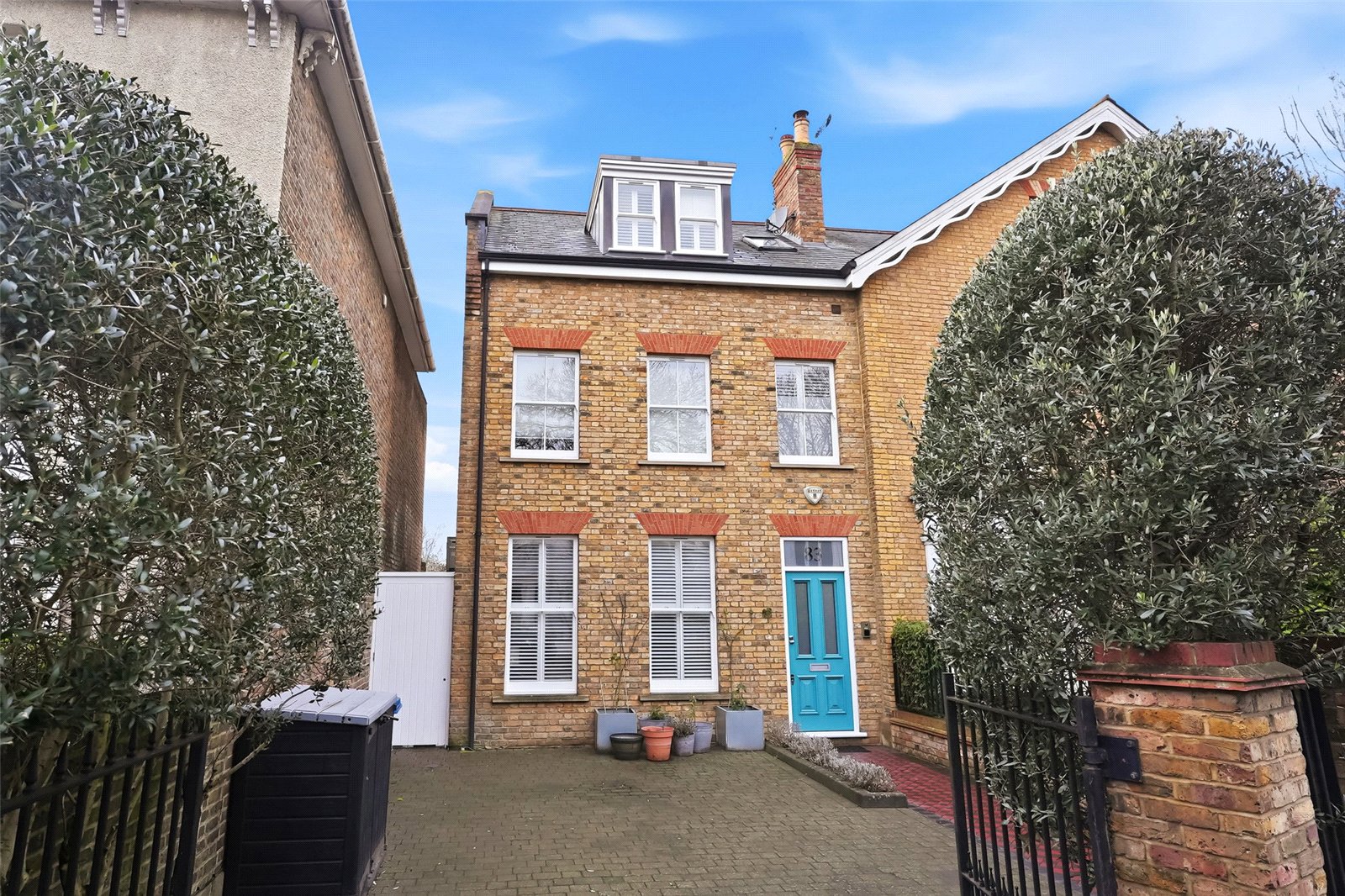 Whitton Road, Twickenham, TW1 1BT