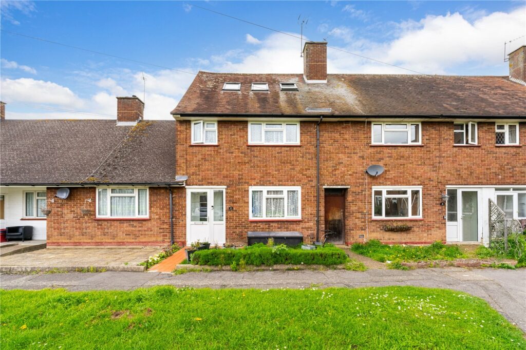 Wigley Road, Hanworth, Middlesex, TW13 5HD