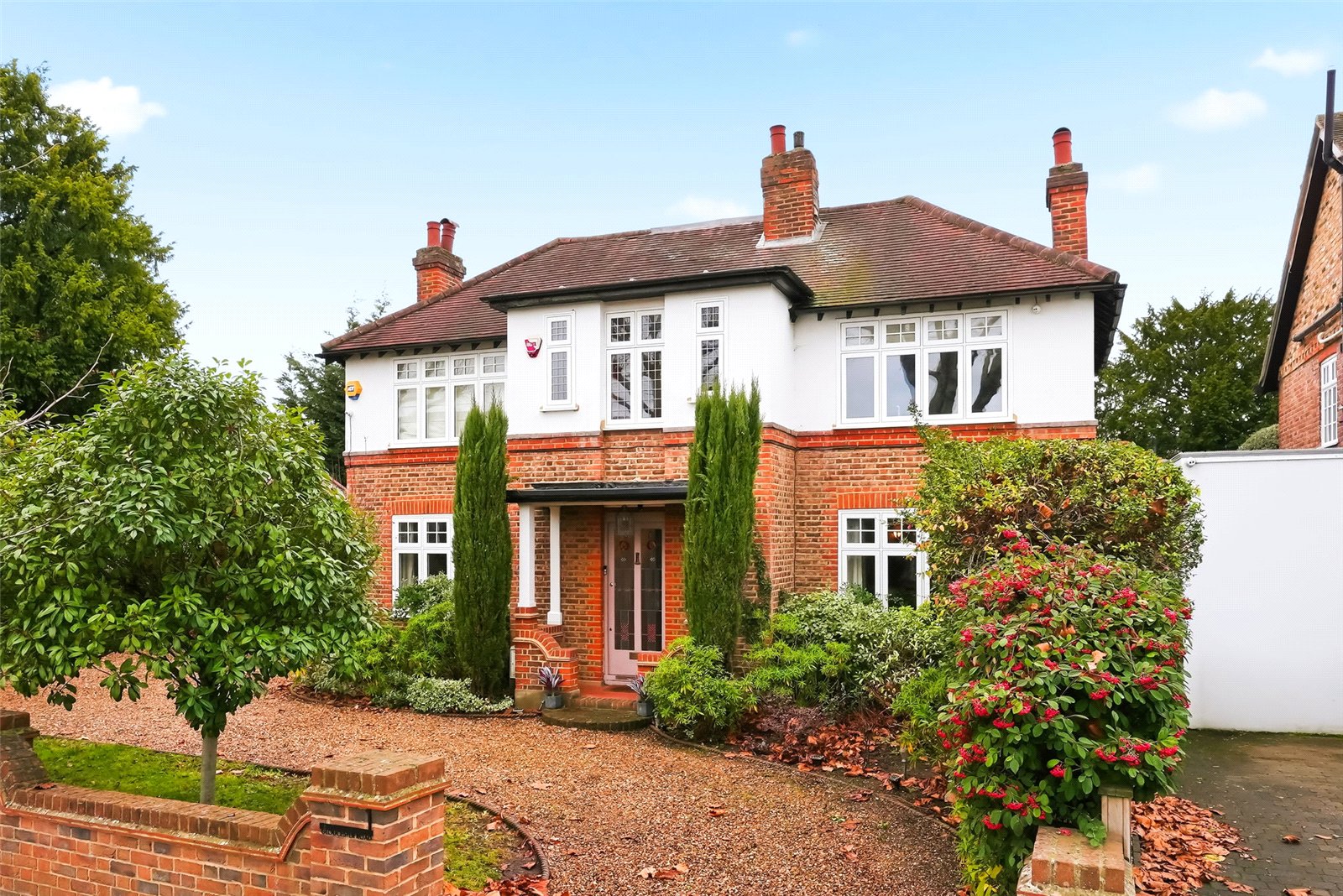 Gloucester Road, Hampton, TW12 2UQ