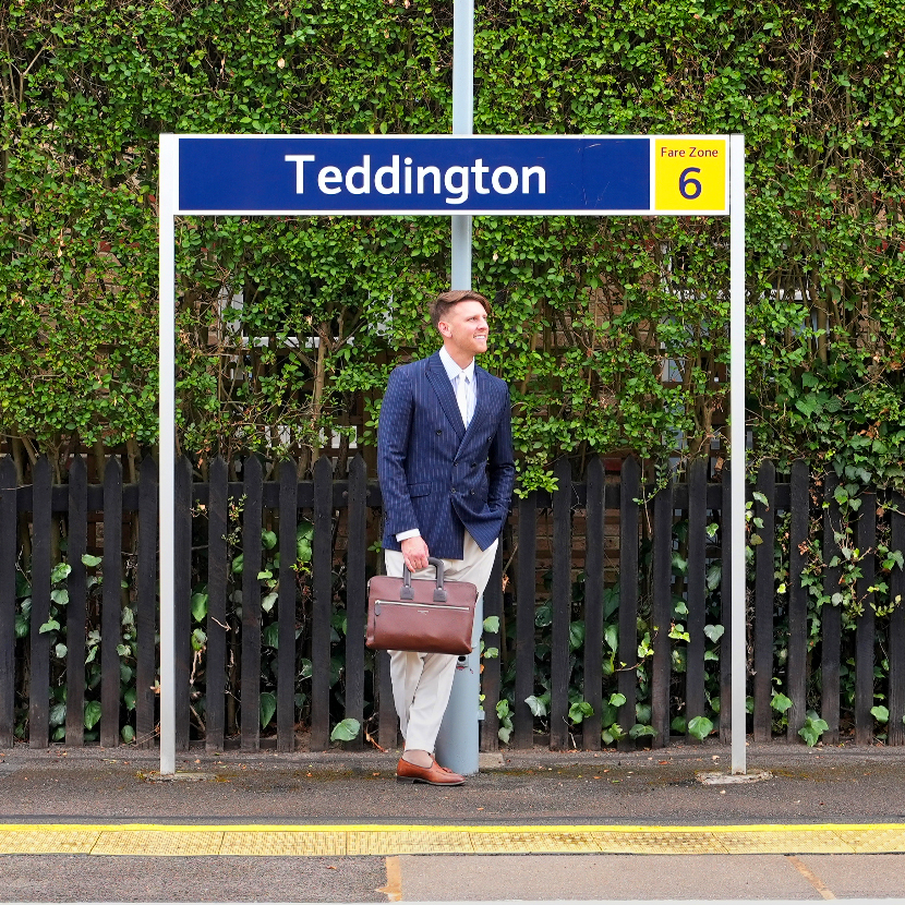 Teddington Station Platform Image