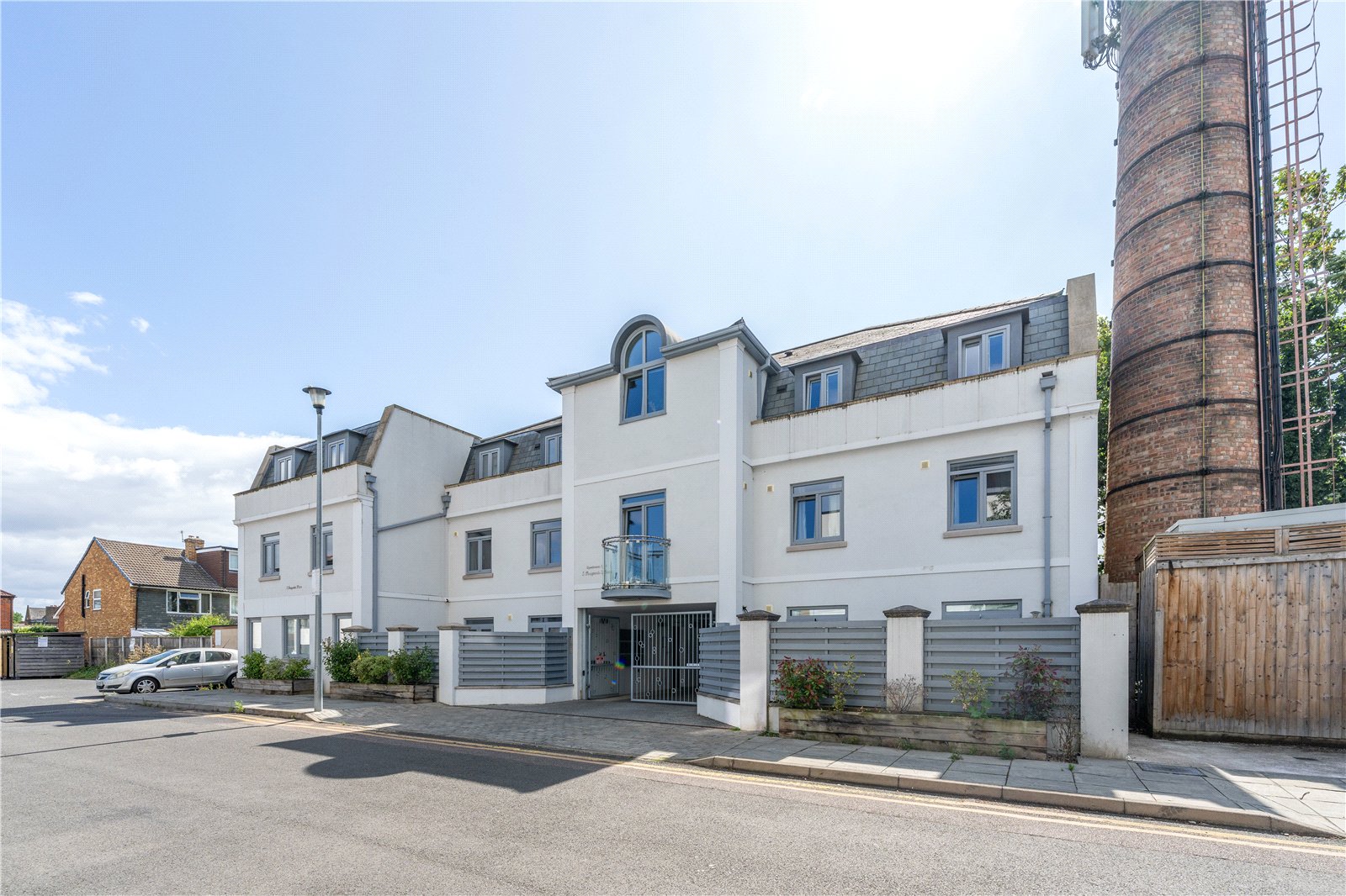 Pouparts Place, Twickenham, TW2 5FR