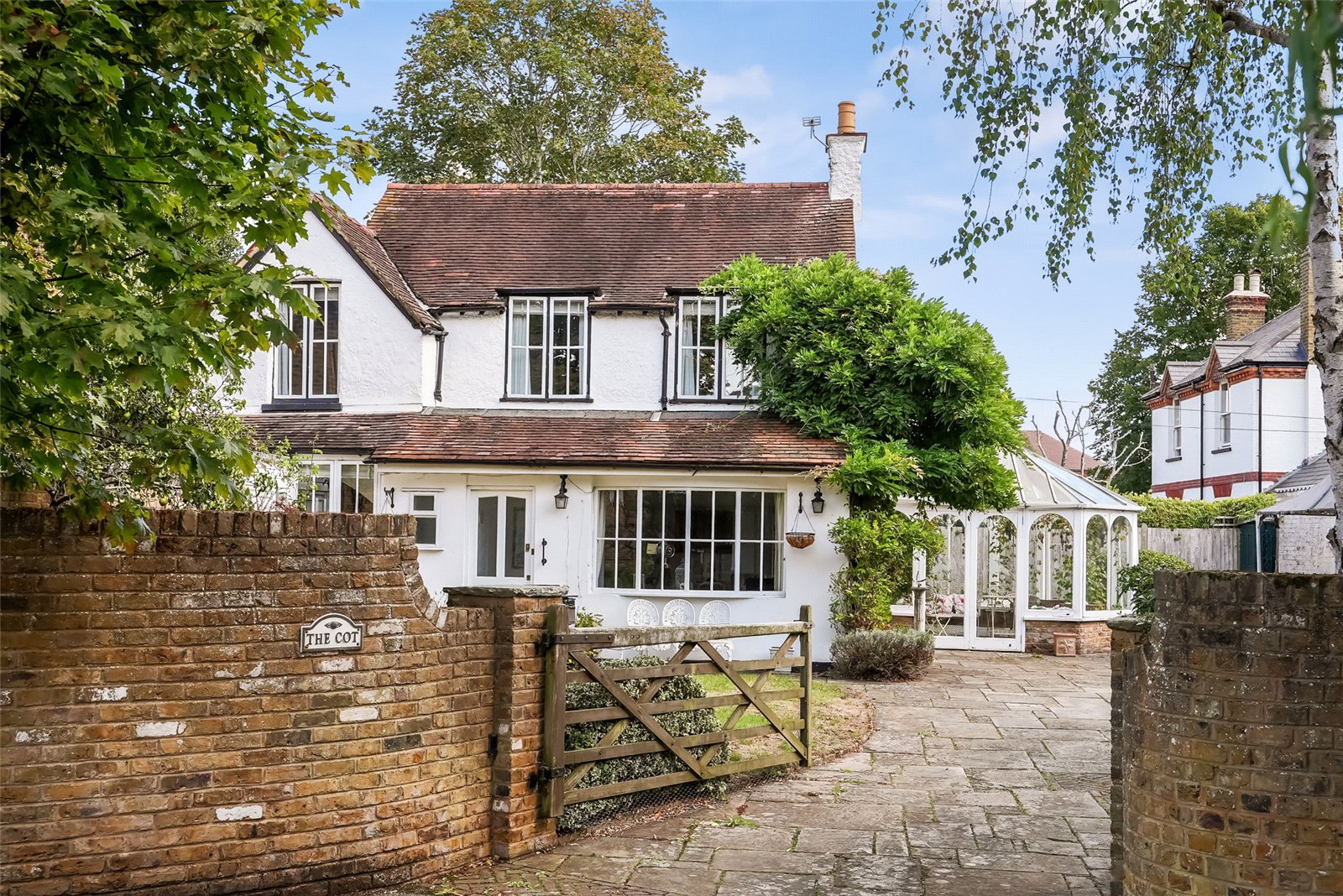 Mervyn Road, Shepperton, TW17 9HG