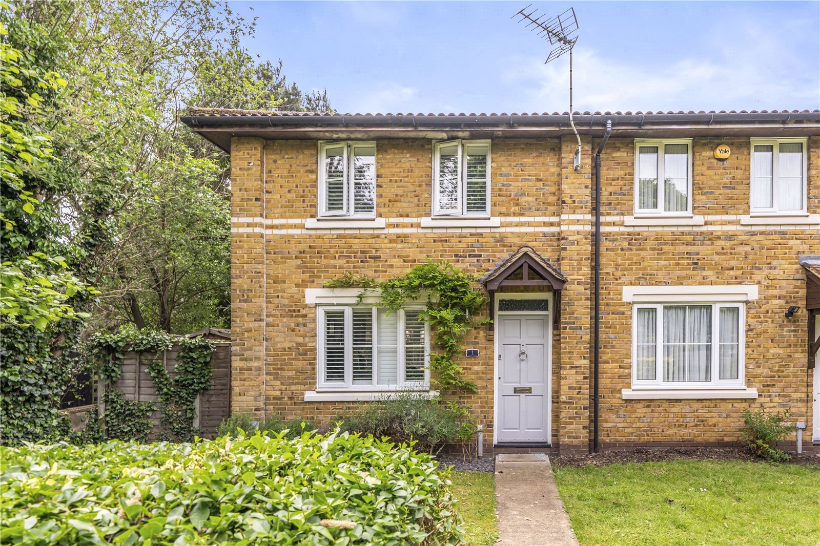 Victors Drive, Hampton, TW12 3PJ