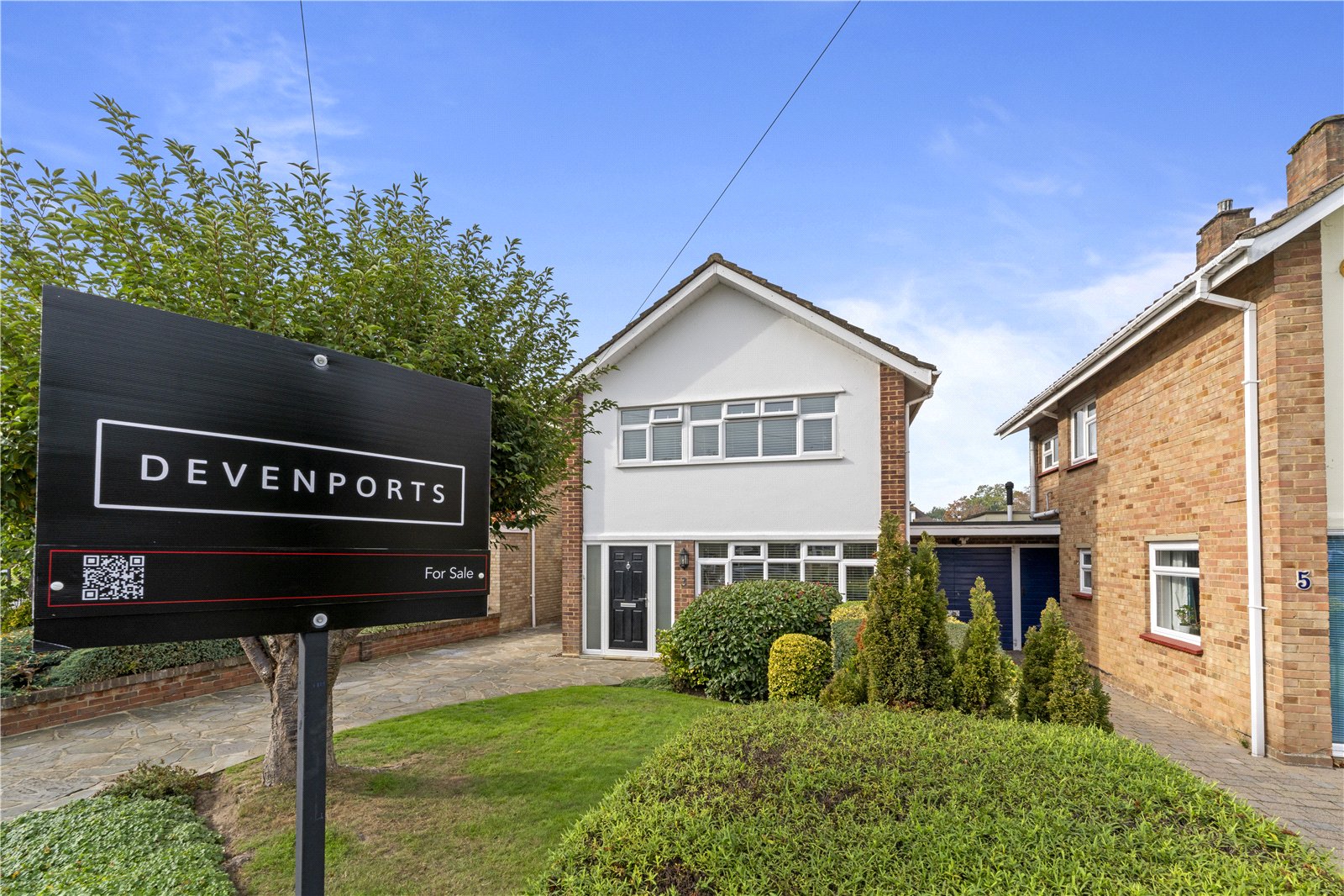 Saxonbury Avenue, Lower Sunbury, TW16 5EY