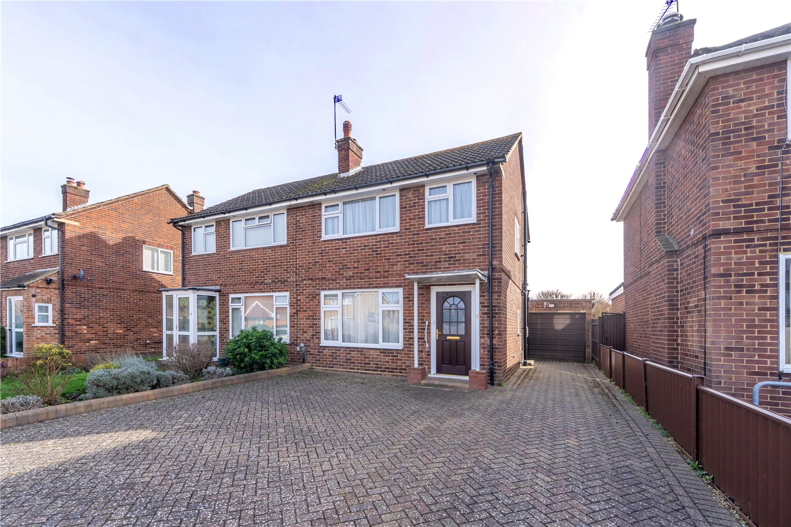 Bluefield Close, Hampton, TW12 3JH