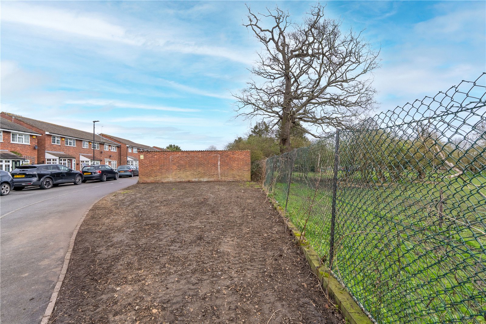 Highland Park, Feltham, TW13 4QQ