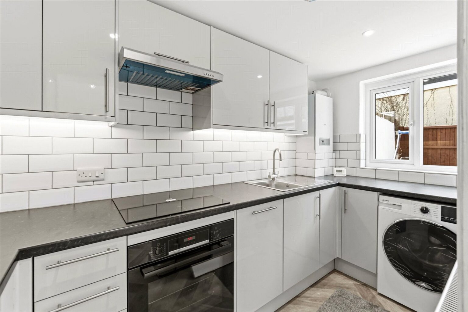 Picture No. 09