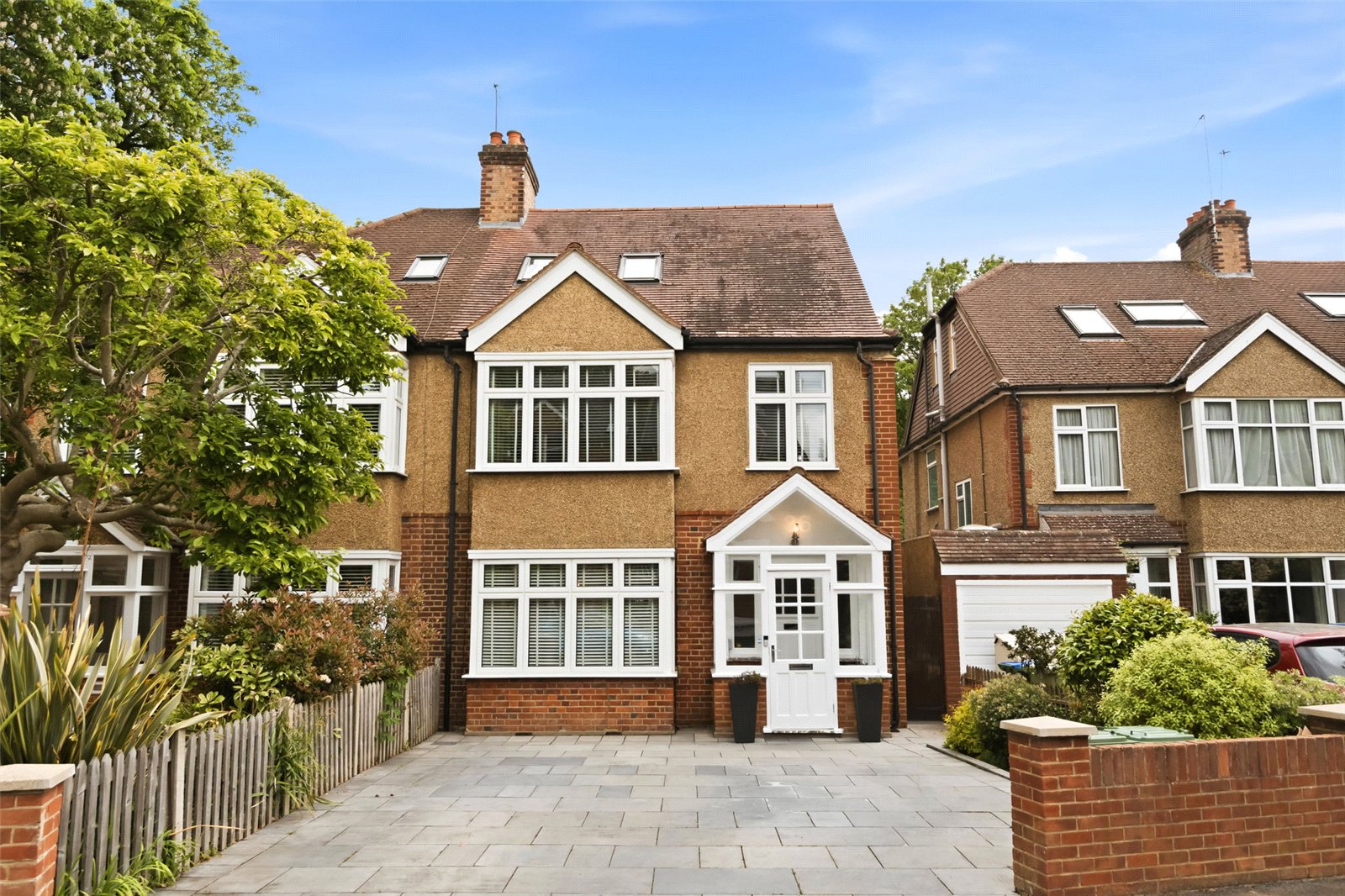 Glamorgan Road, Hampton Wick, KT1 4HP