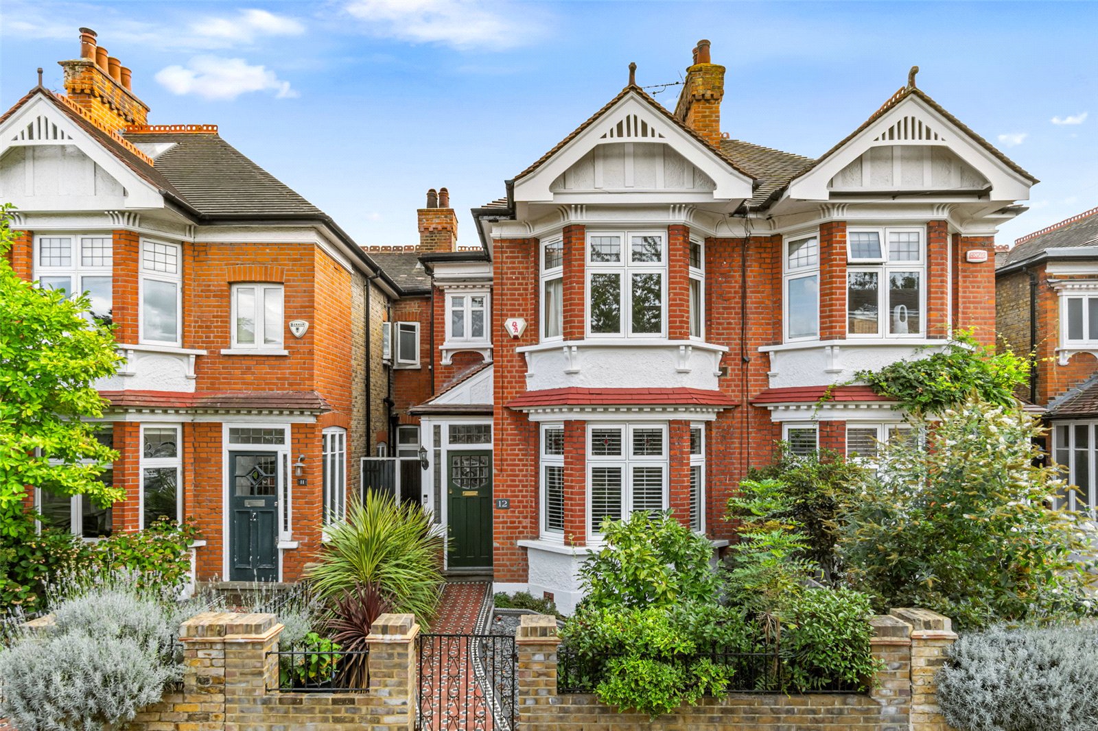 Grena Gardens, Richmond, TW9 1XP